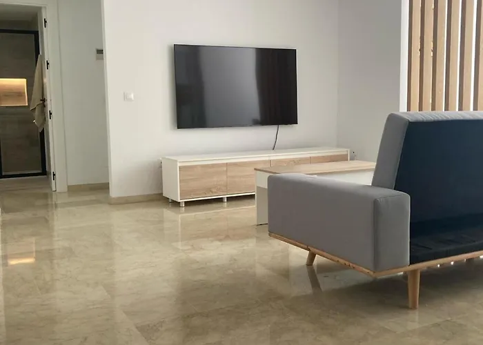 شقة Marina Bay إِستيبونا